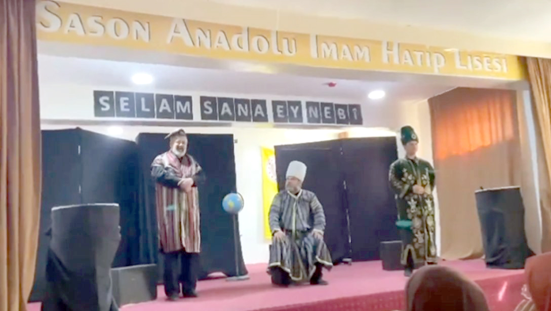 ‘Şahidimiz Anadolu’ tiyatrosu sahnelendi