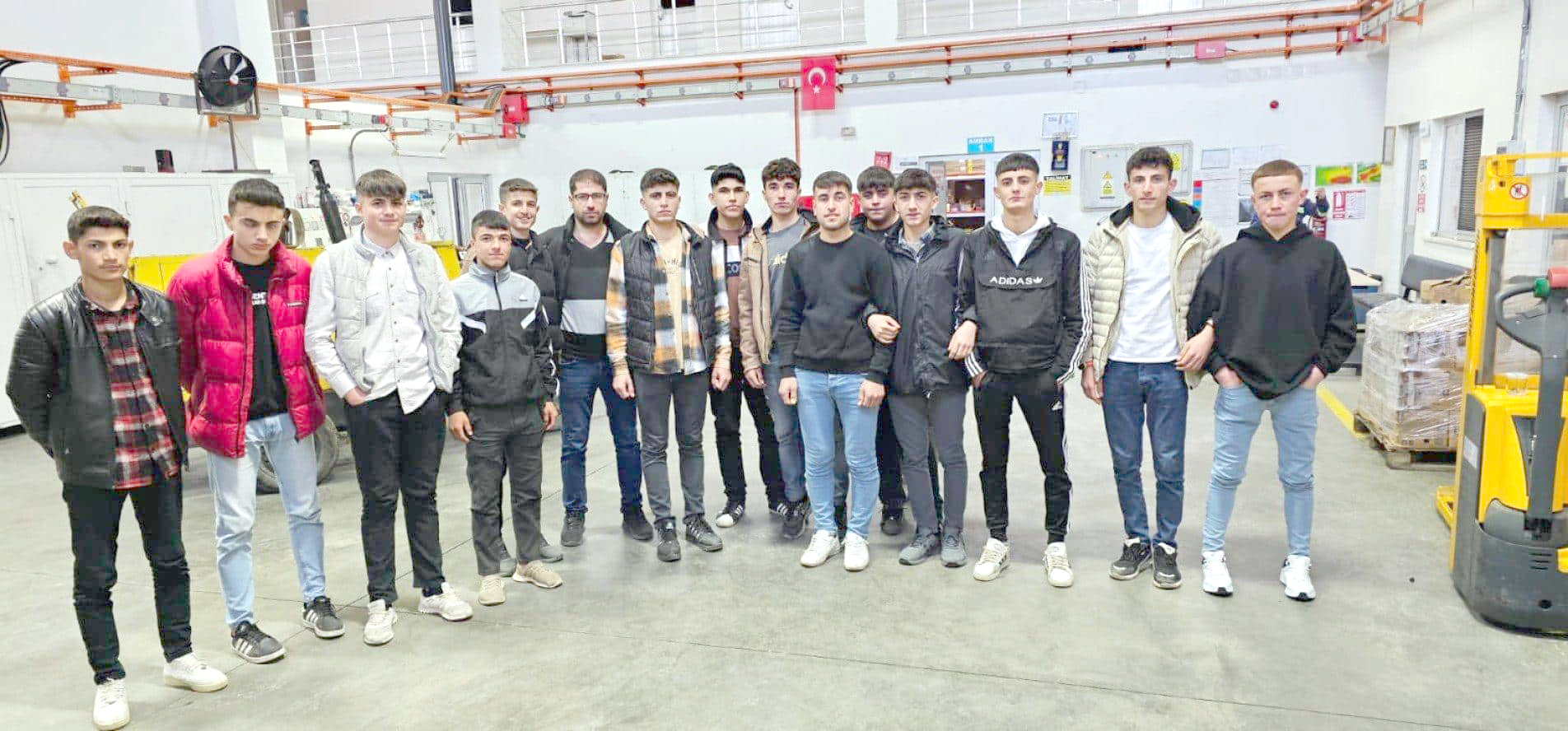 Meslek Lisesi Öğrencileri Sanayi Kuruluşlarını ziyaret etti