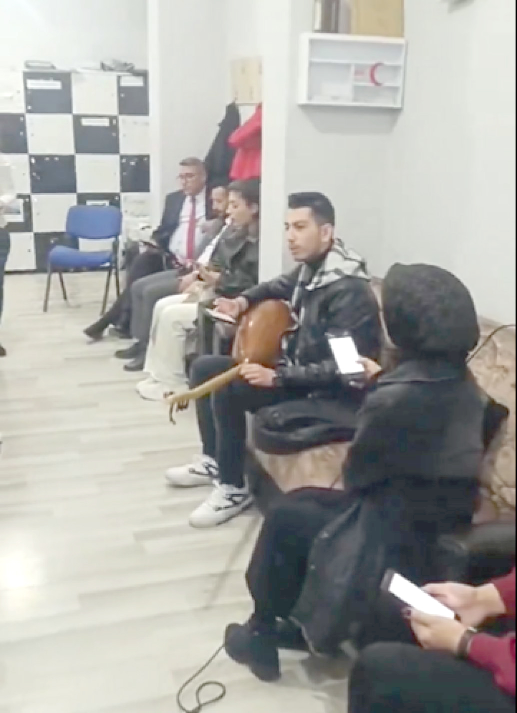 Sason Öğretmen Müzik Topluluğunu ziyaret etti