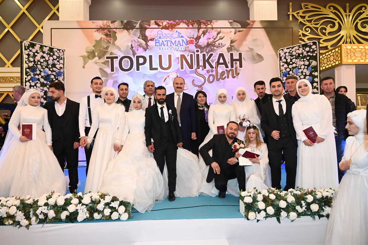 100 çift için toplu nikah töreni düzenlendi