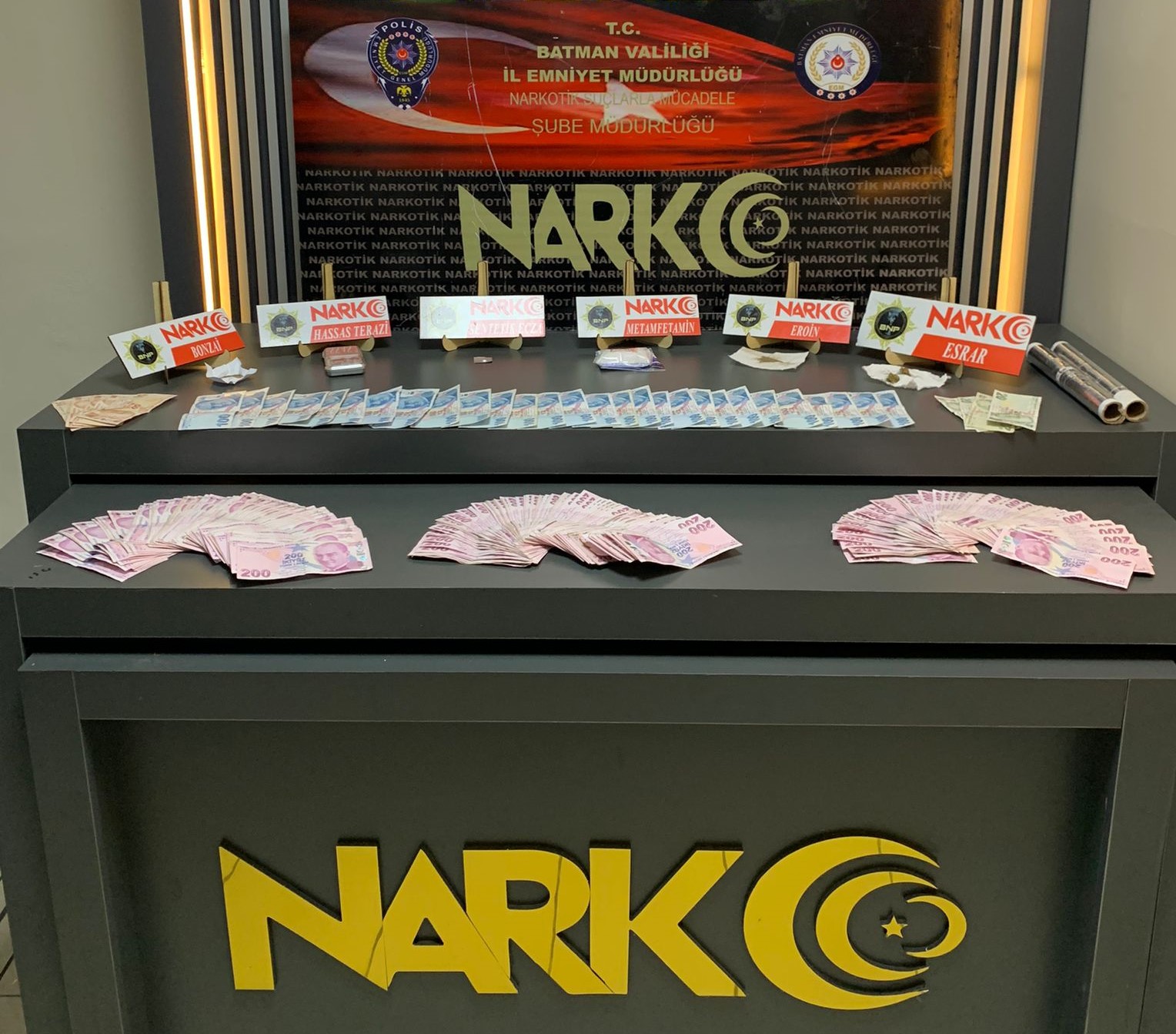 Uyuşturucu Operasyonu 6 Kişi Tutuklandı