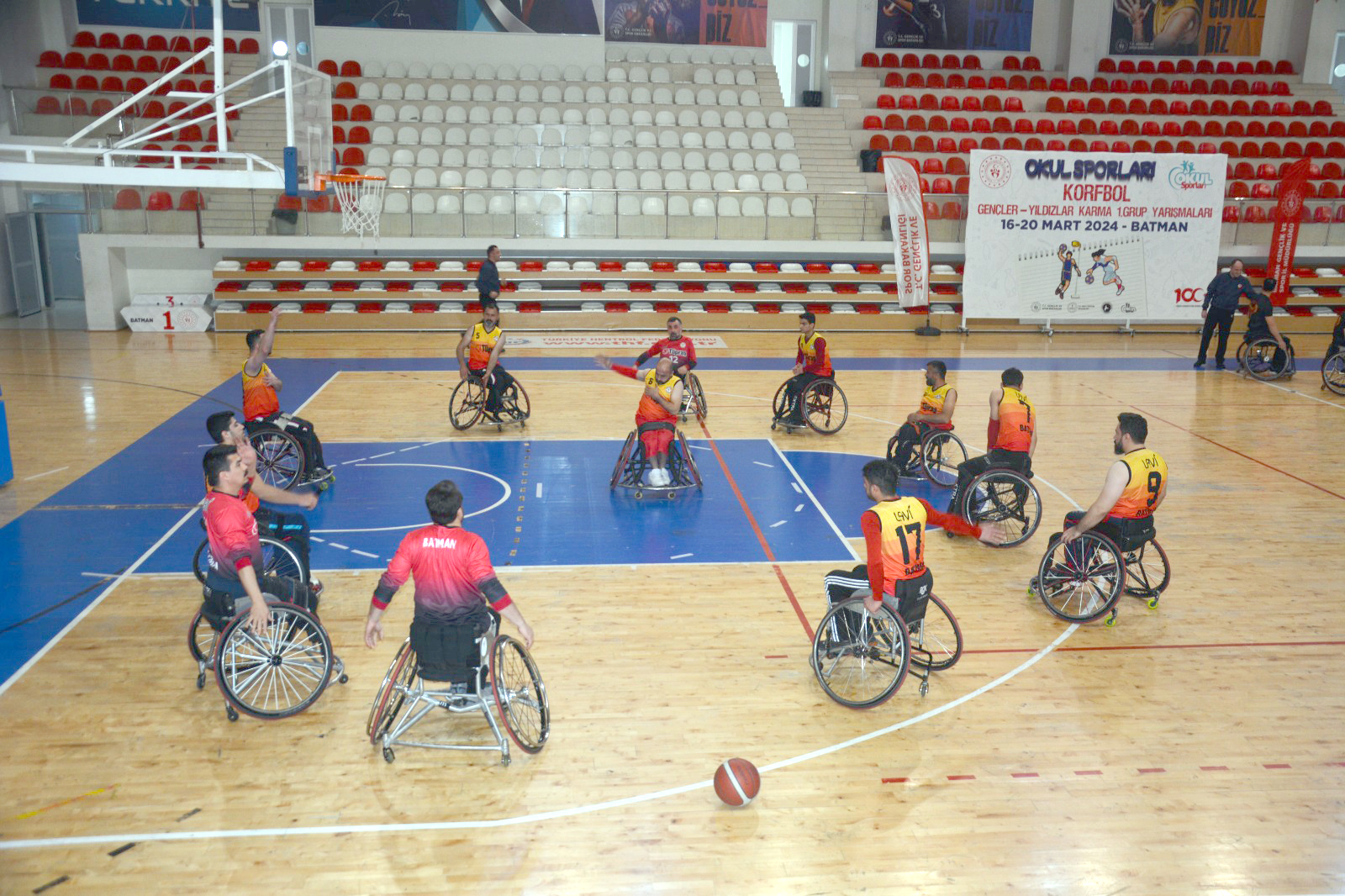 Yarı final 1. maçı hazırlıkları başladı