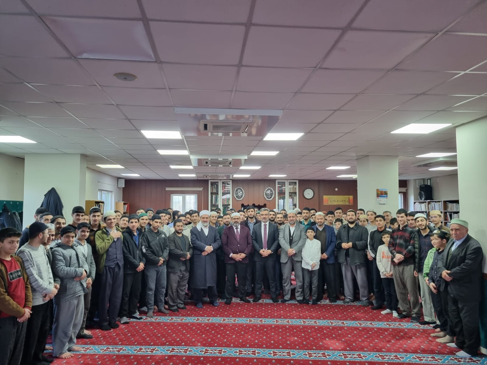 Yatılı Erkek Kur’an kursunu ziyaret ettiler