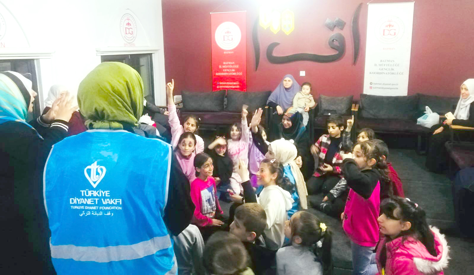 Yetimler Günü’nü kutladılar