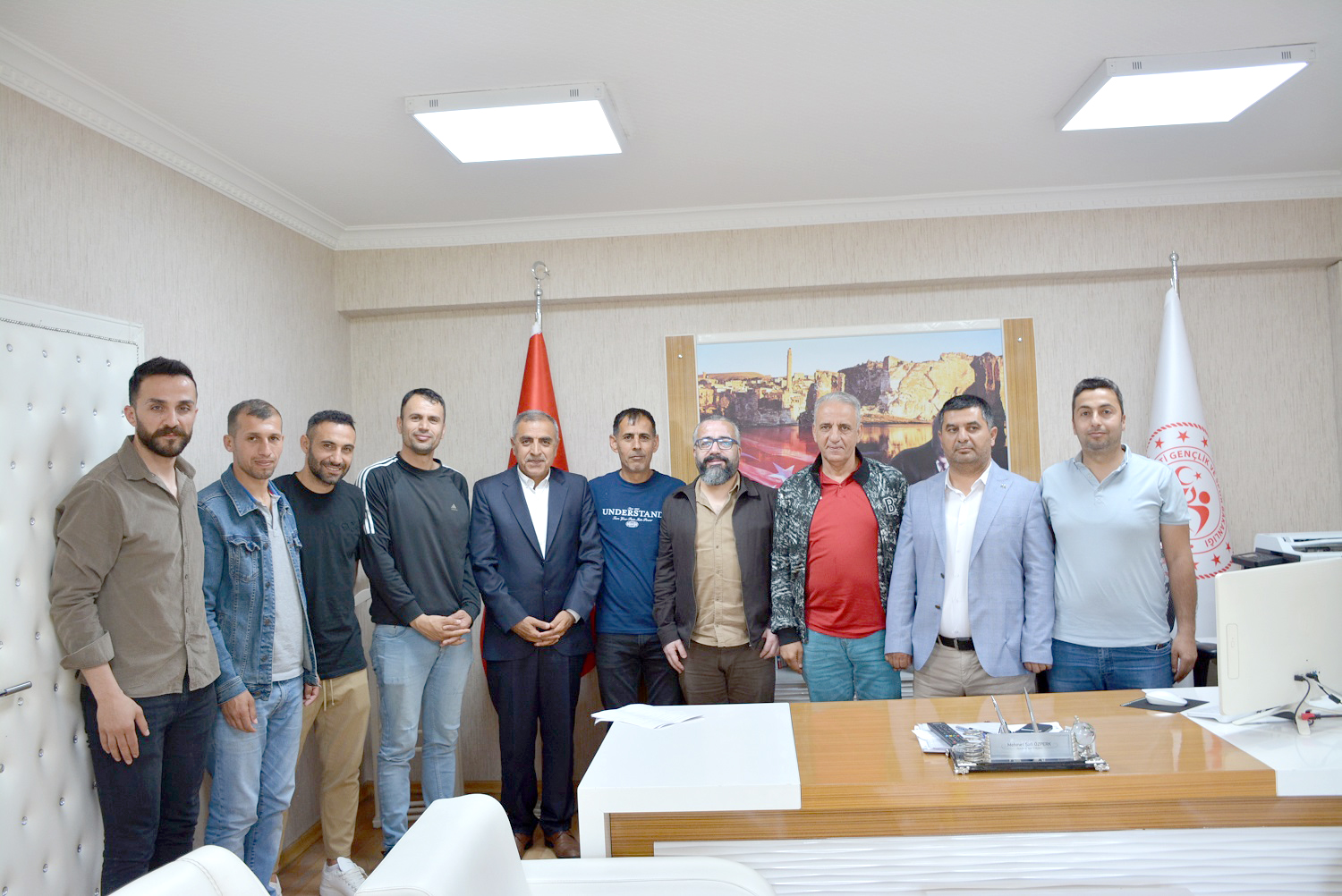 8 Play-Off Takımından Özperk’e ziyaret