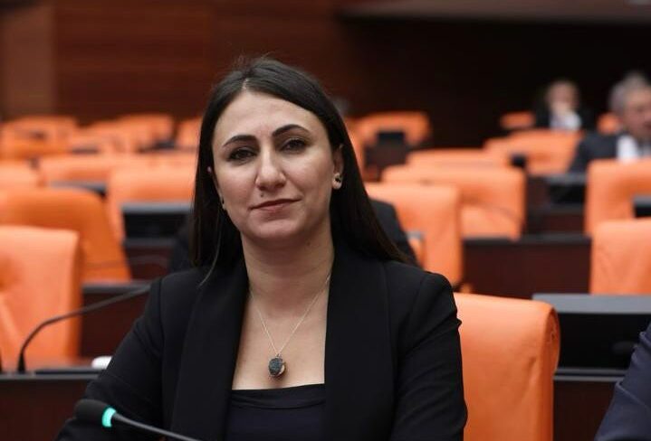 Oduncu ‘Kürtçe anayasal ve yasalarla güvence altına alınmalı’