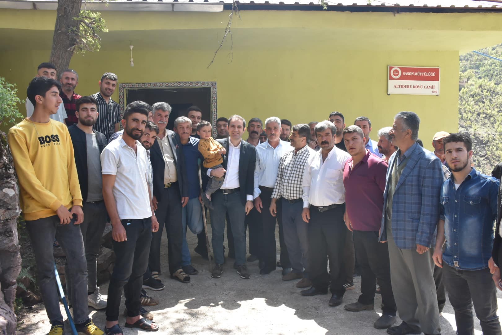 Altıdere Köyünde yaşayan vatandaşlar ile bir araya geldi