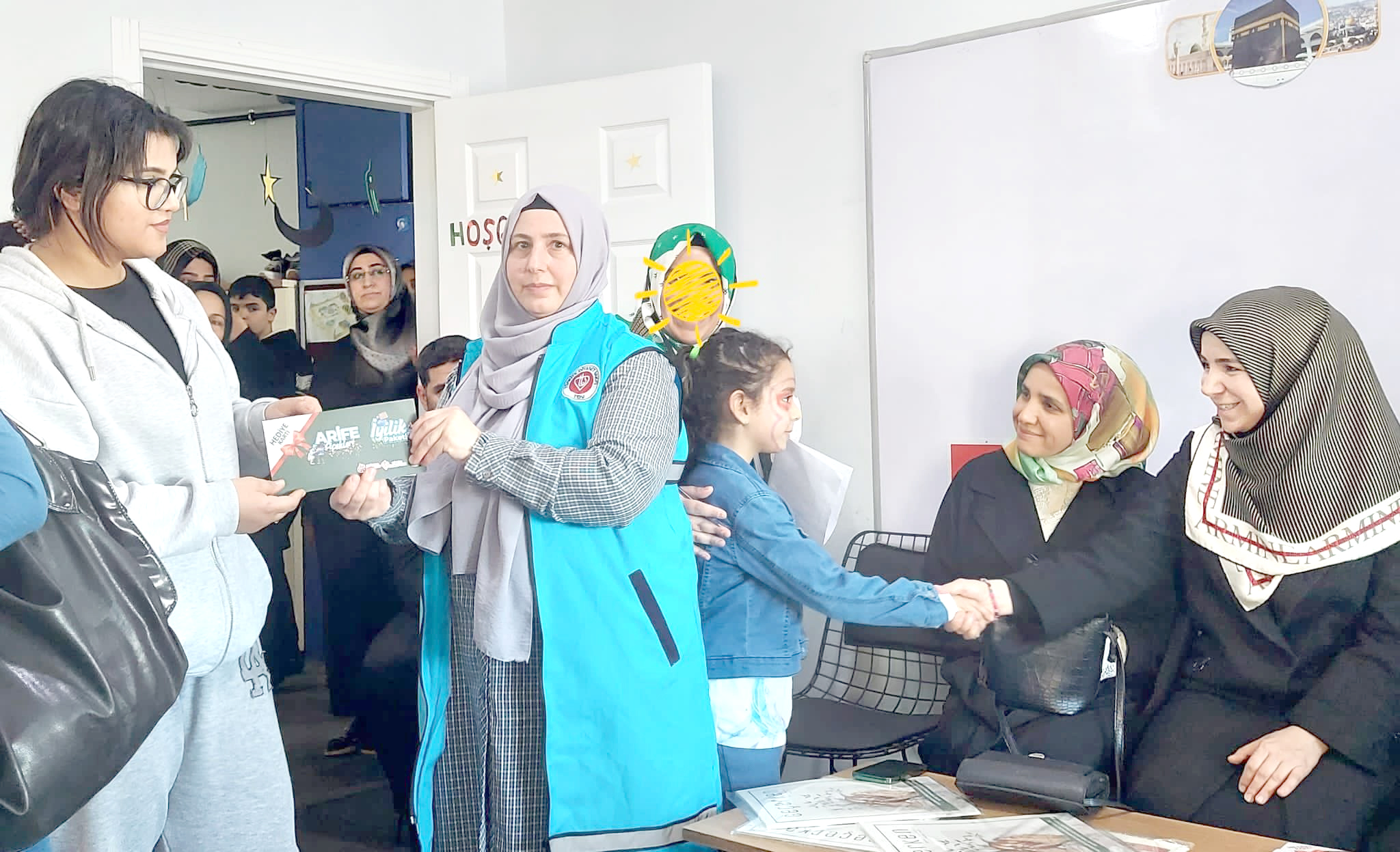 Batman’da “Arife Çiçekleri” açtı