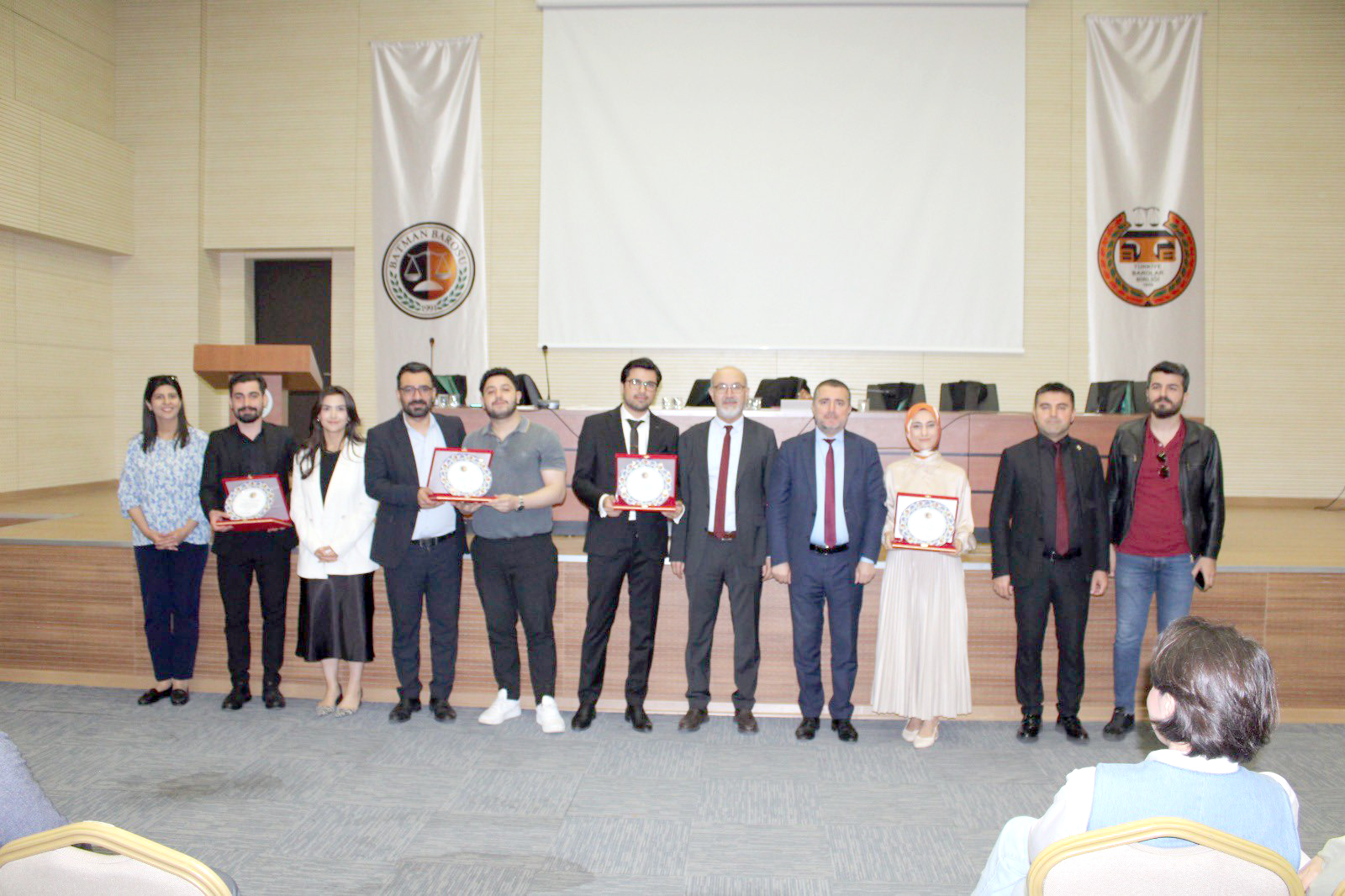 Kurgusal Duruşma Yarışması’nda dereceye girenlere ödül verildi