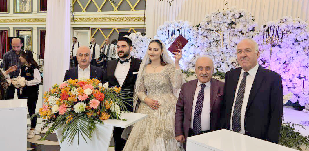 BORAN VE POLAT AİLESİNİN MUTLU GÜNÜ