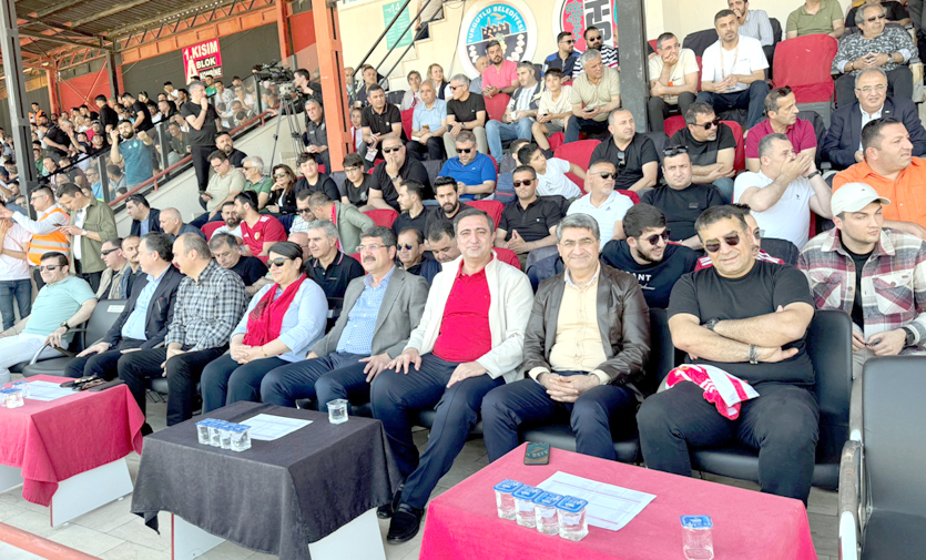 ‘Bu Zafer, Hepimizin; Emeği Geçen Herkese Teşekkürler!”