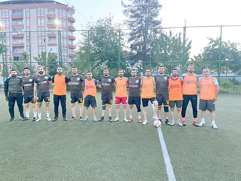 Nehirden Denize Özgür Filistin futbol turnuvası