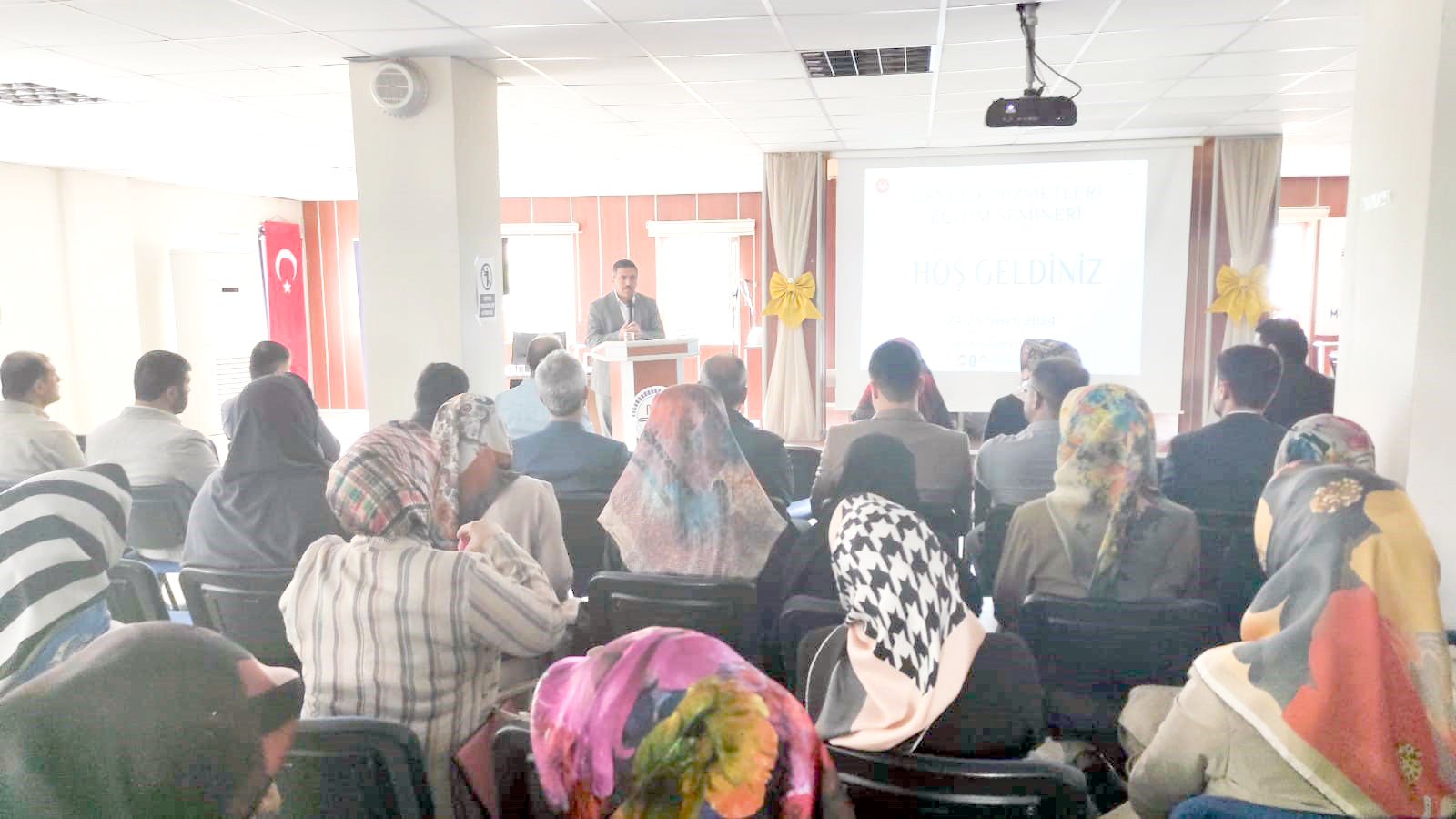 Gençlik Hizmetleri Eğitim Semineri düzenlendi