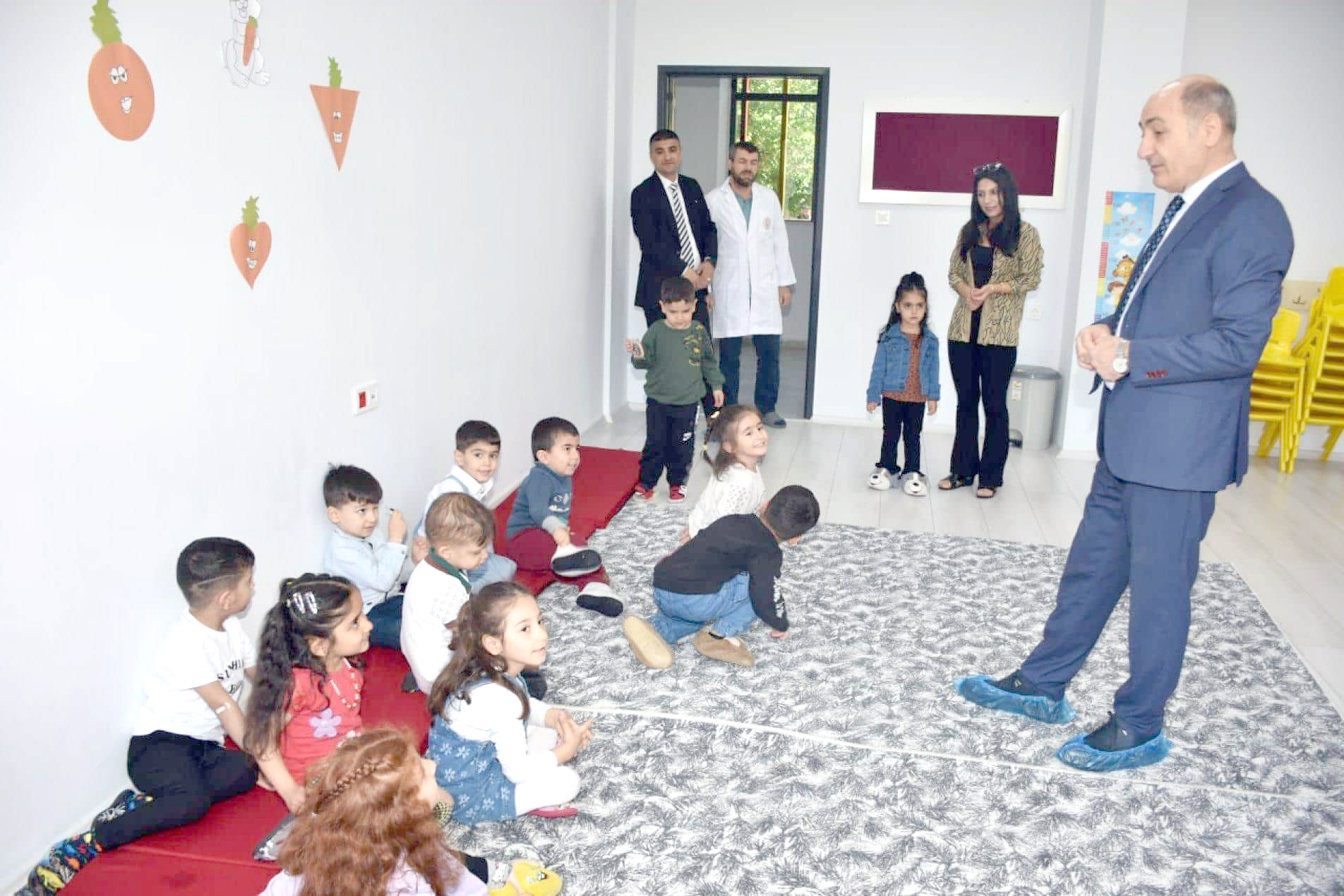 Müdür Kurtaran, okul ziyaretlerinde bulundu