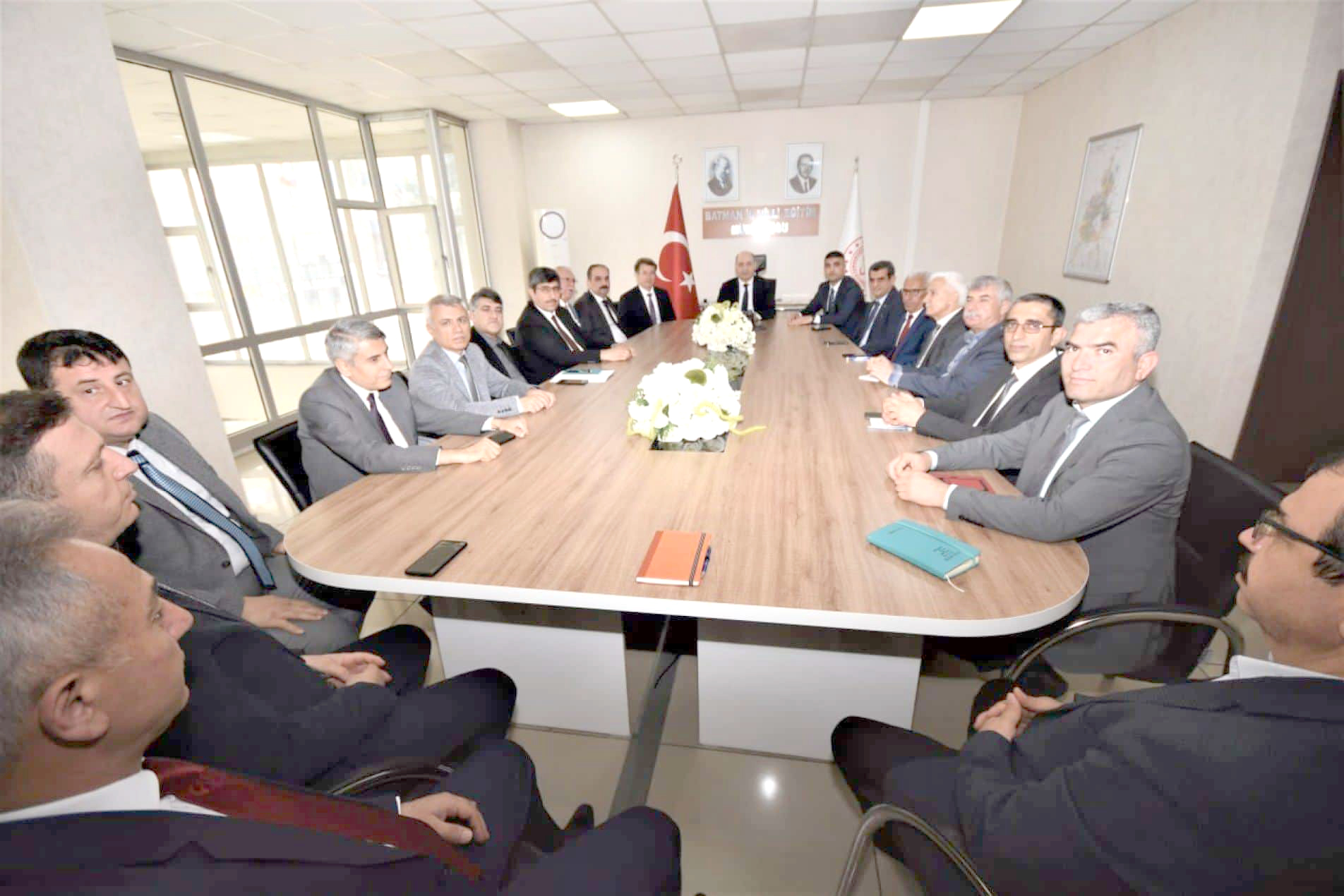 Milli Eğitim’de haftalık değerlendirme toplantısı