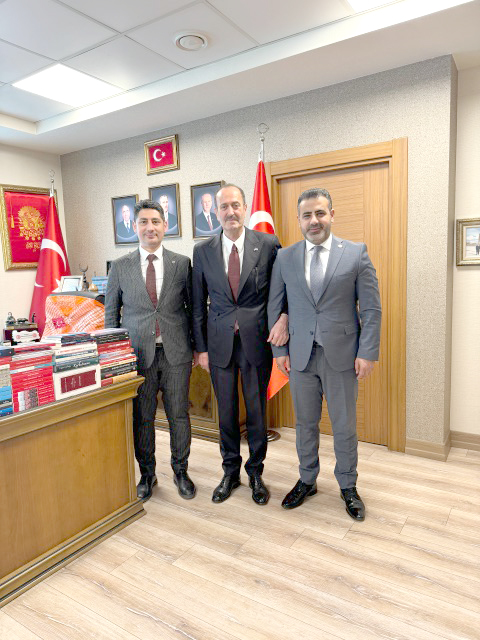 Çetin “kimse oturduğumuzu sanmasın’’