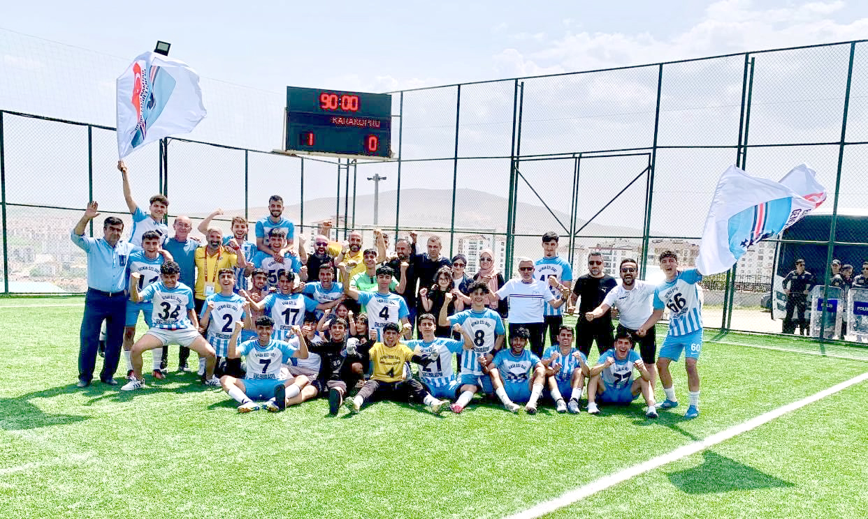 Batman İl Özel İdaresi U18’de Bölge şampiyonu oldu