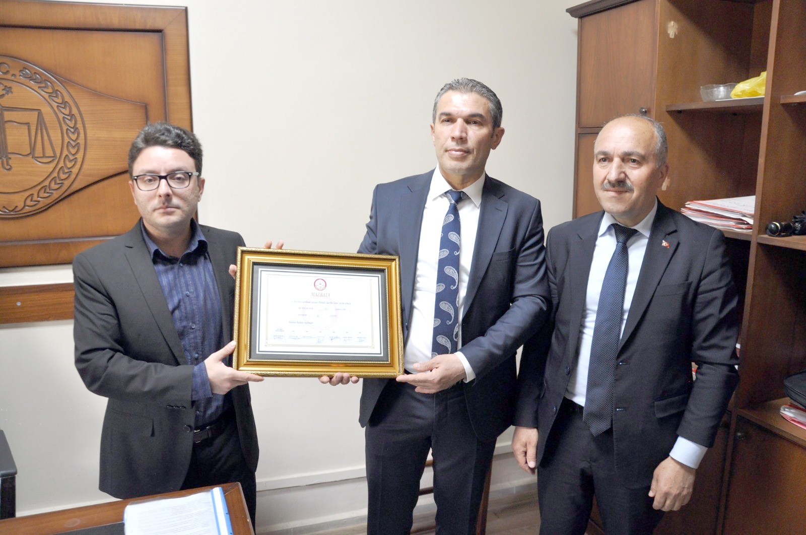 İrfan Demir mazbatasını aldı ‘Çok güzel hizmetler yapacağız’