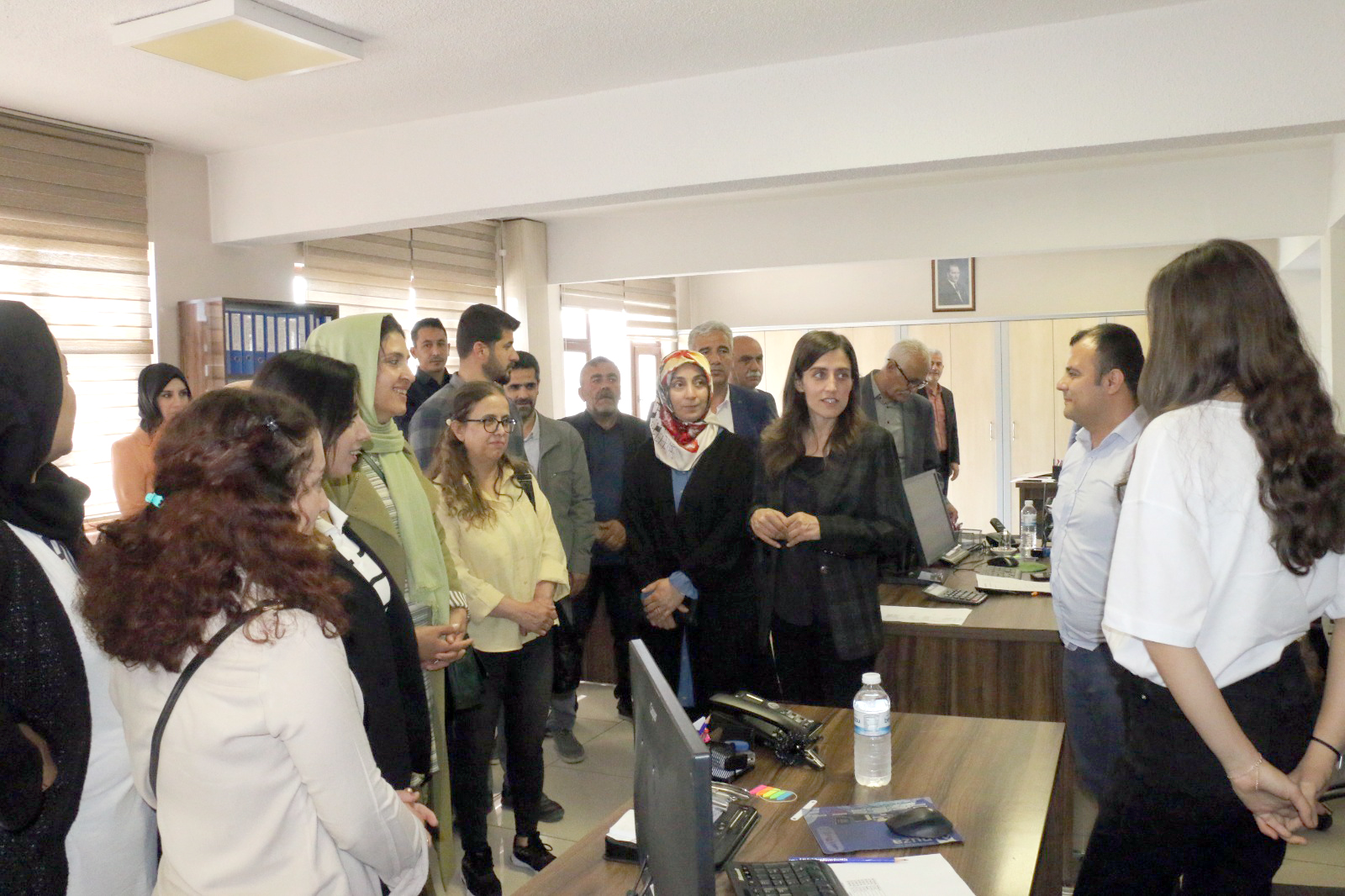 Sönük: Tek Amacımız Var, Bu Halka Hizmet Etmek