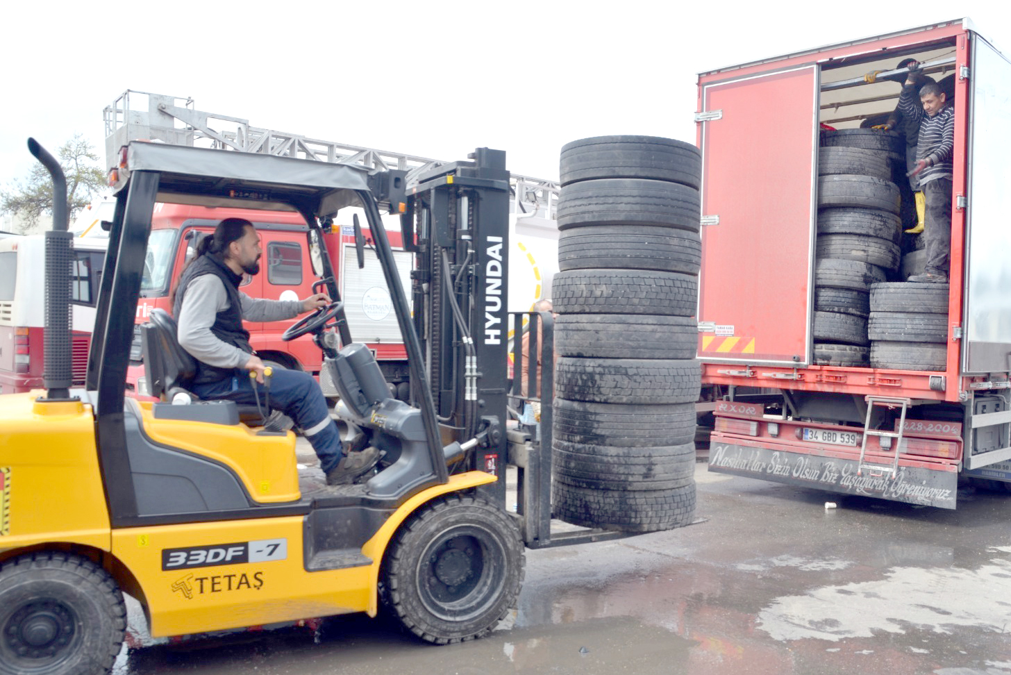 1020 ton atık lastiği toplayarak geri dönüşüme kazandırıldı