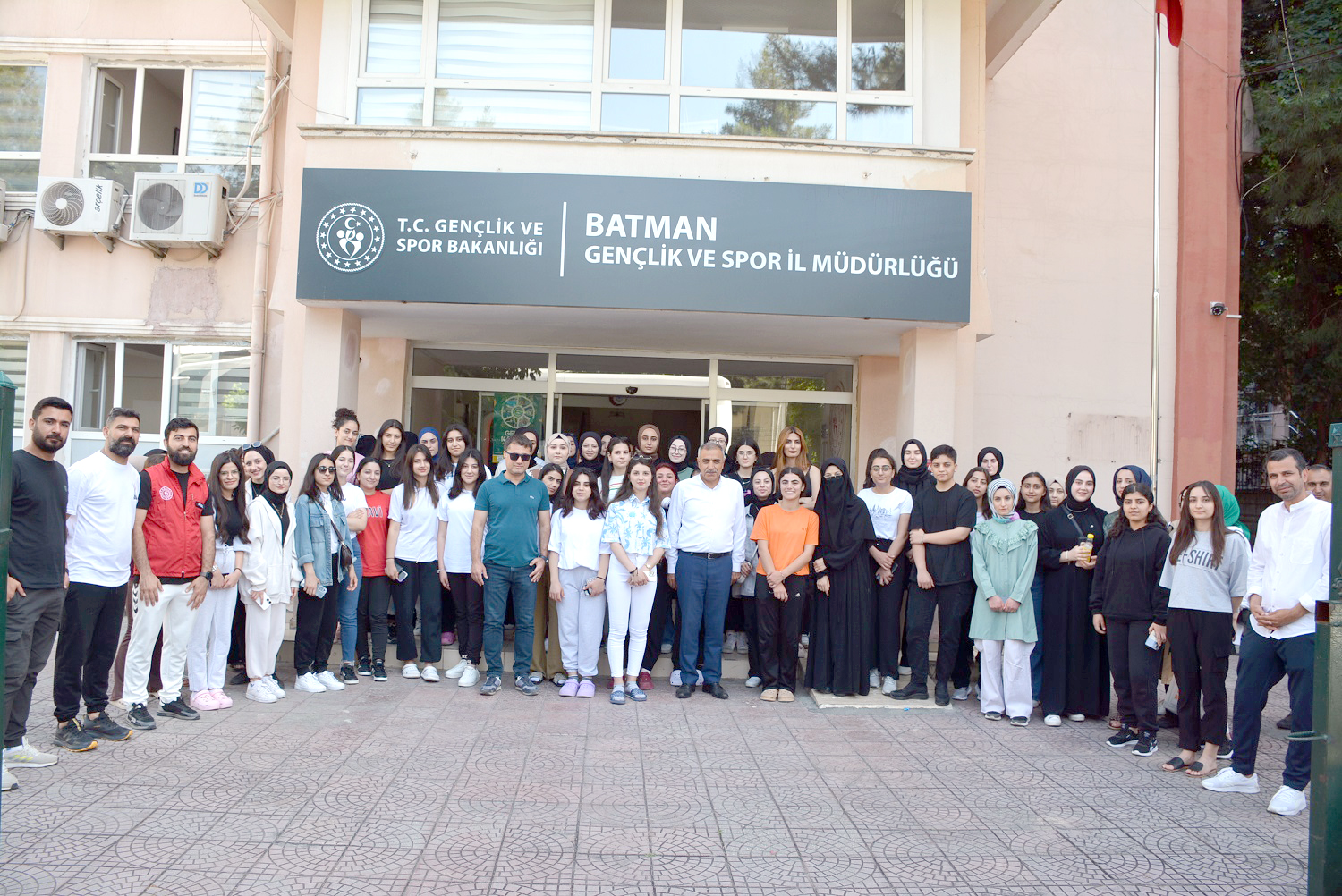 80 genç Çanakkale’ye uğurlandı