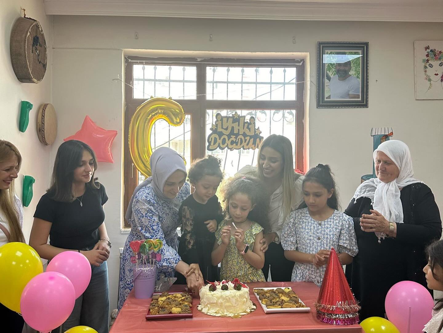 ‘İyi Ki Varsın Çocuk’ etkinliği çocuklara tebessüm oluyor