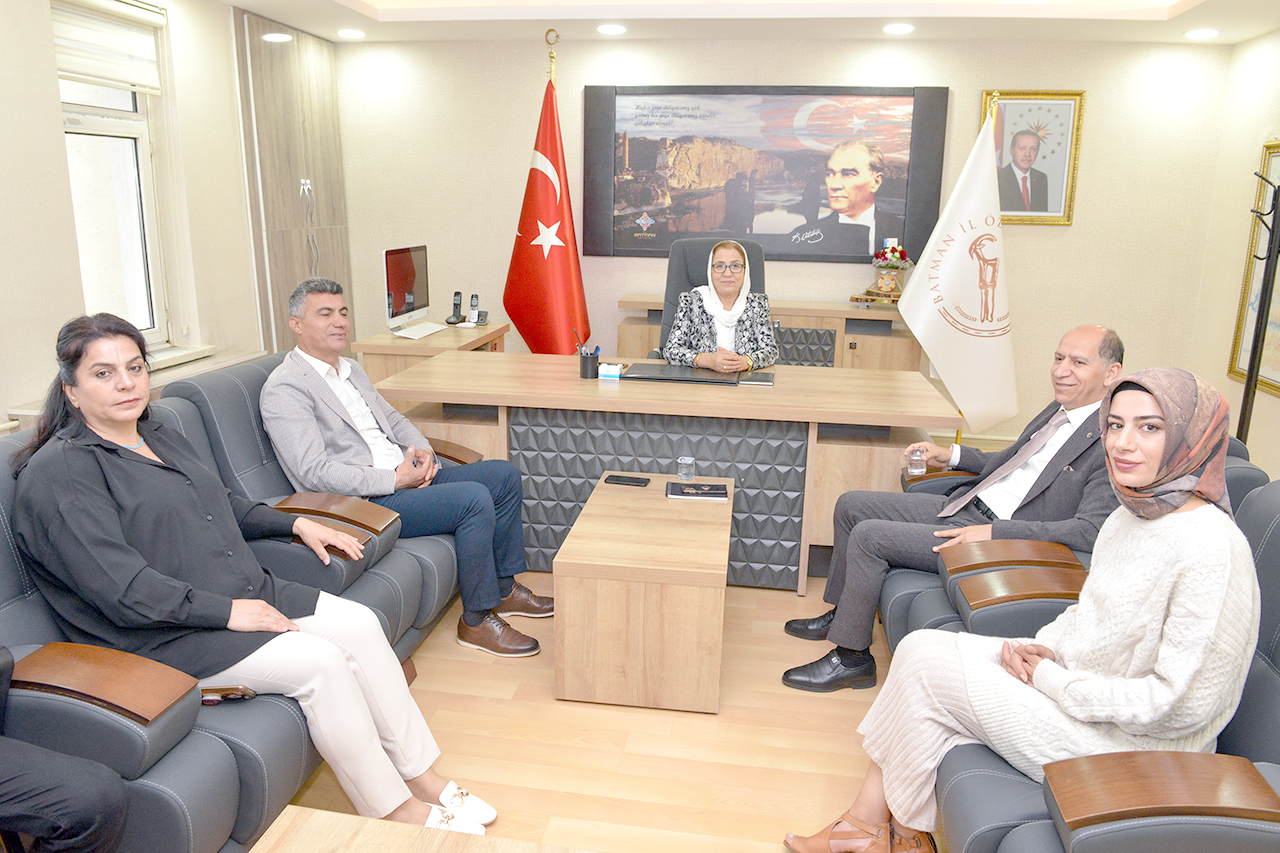 Genel Sekreter Özer’den Erdinç’e tebrik ziyareti