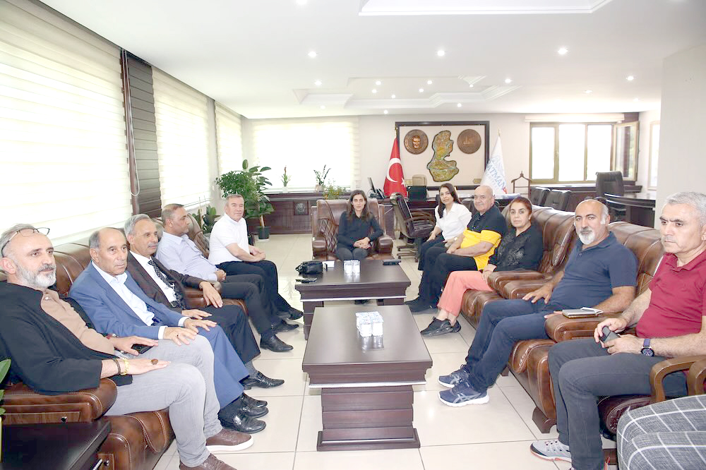 Çevre Gönüllülerinden Eş Başkan Sönük’e ziyaret