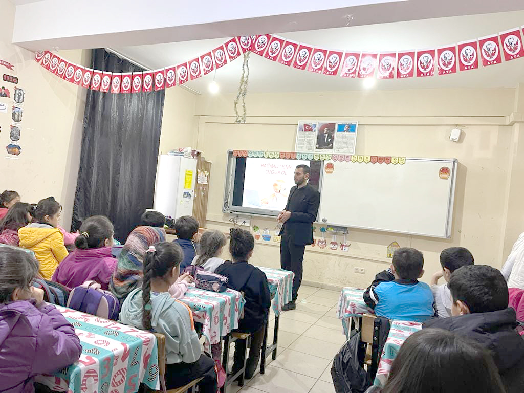 Dijital Bağımlılığın zararları anlatıldı