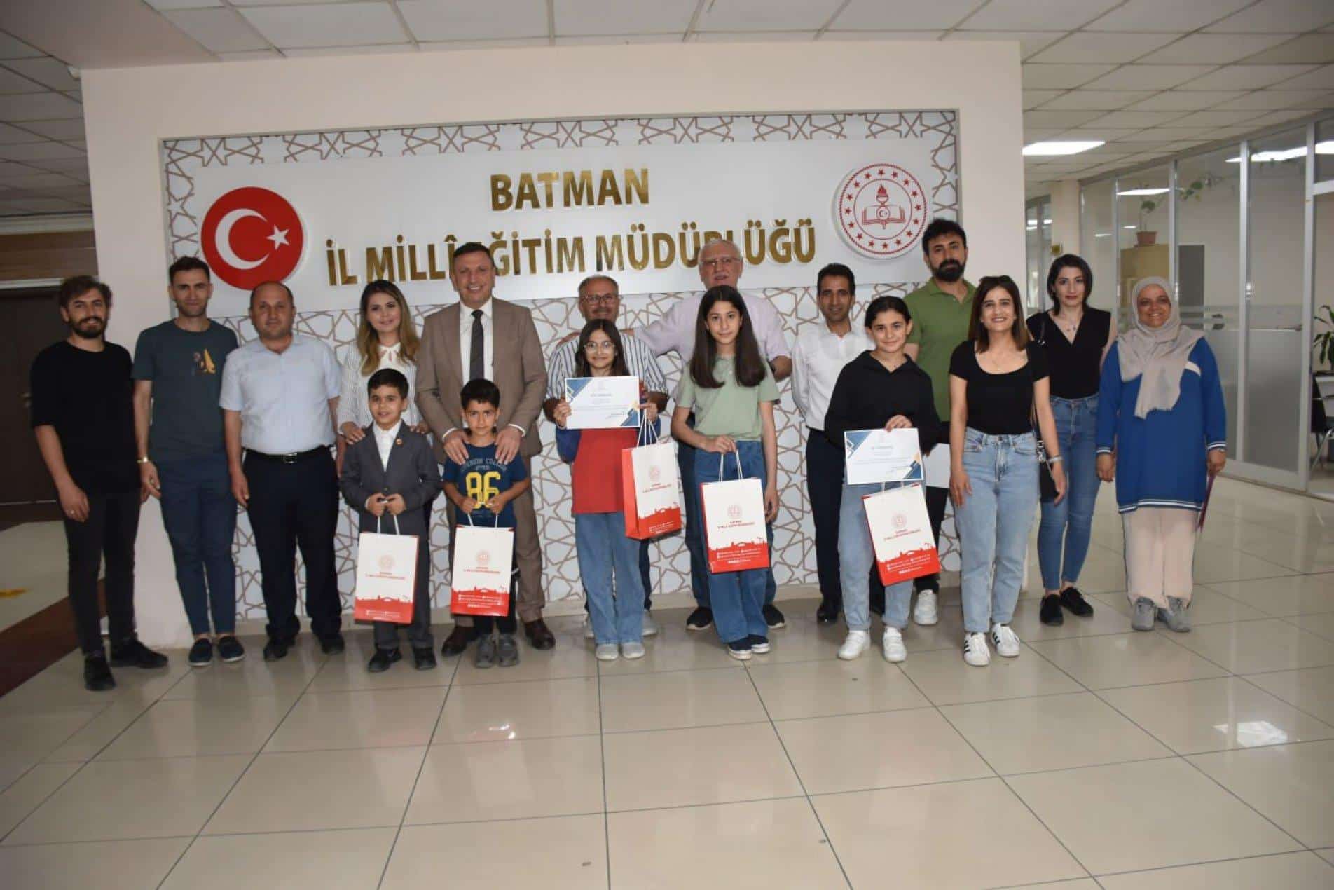 Dilimizin zenginlikleri projesi ödülleri verildi