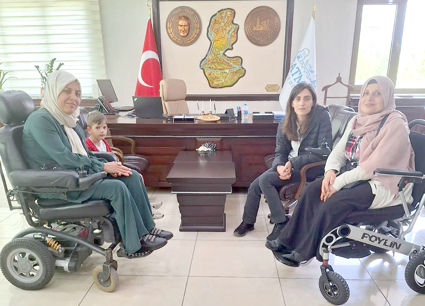 Eş Başkan Sönük’e Engelliler Haftası ziyareti