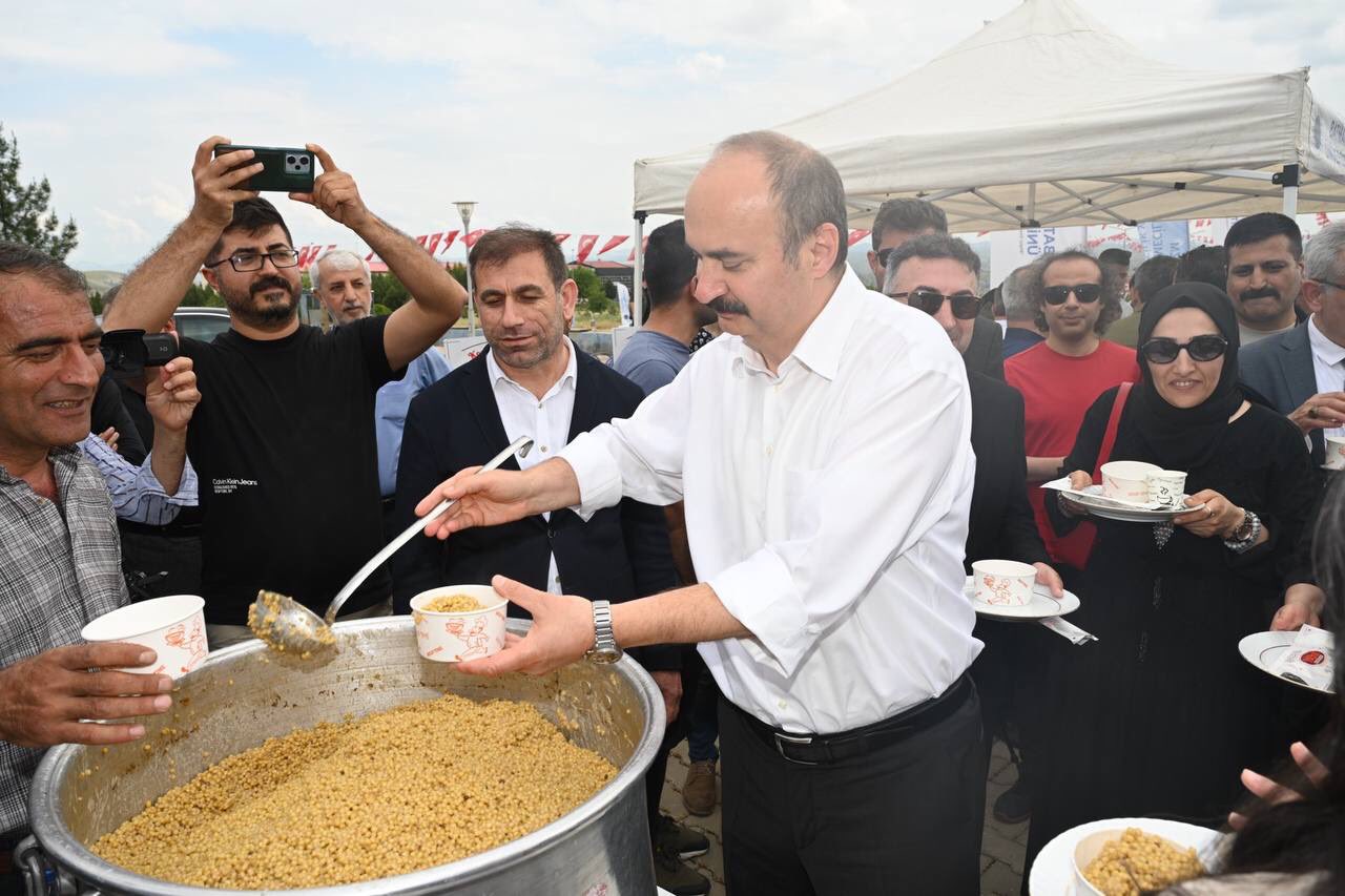 Gastronomi Festivali’ne katıldı