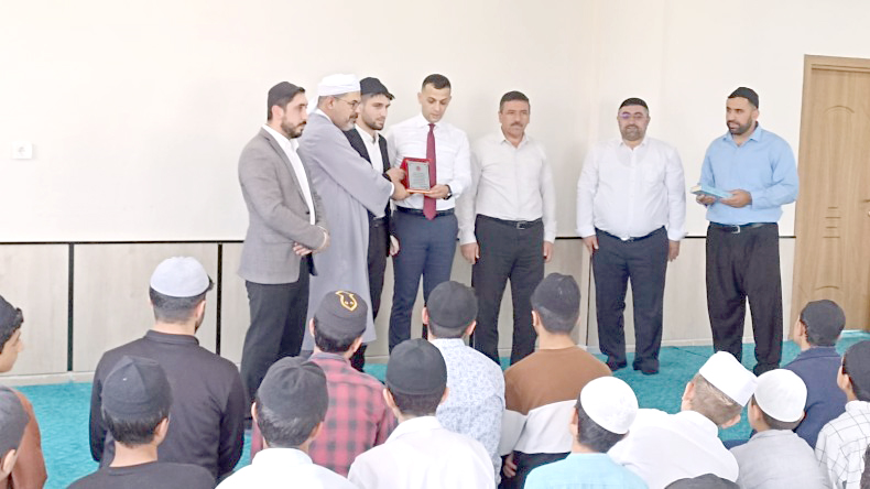 Haseniye Yatılı Erkek Kur’an kursunu ziyaret ettiler