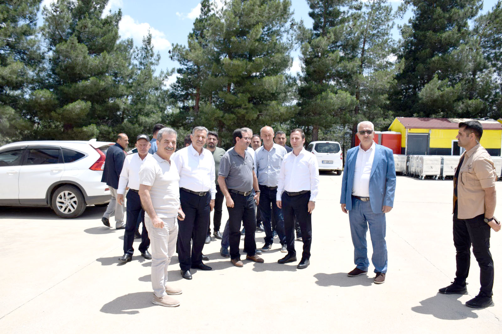 Şantiye şefliğini ziyaret etti