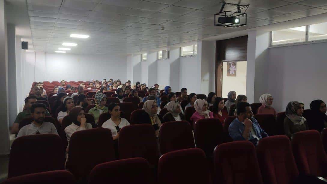 Öğretmenlere iş sağlığı ve güvenliği eğitimi verildi