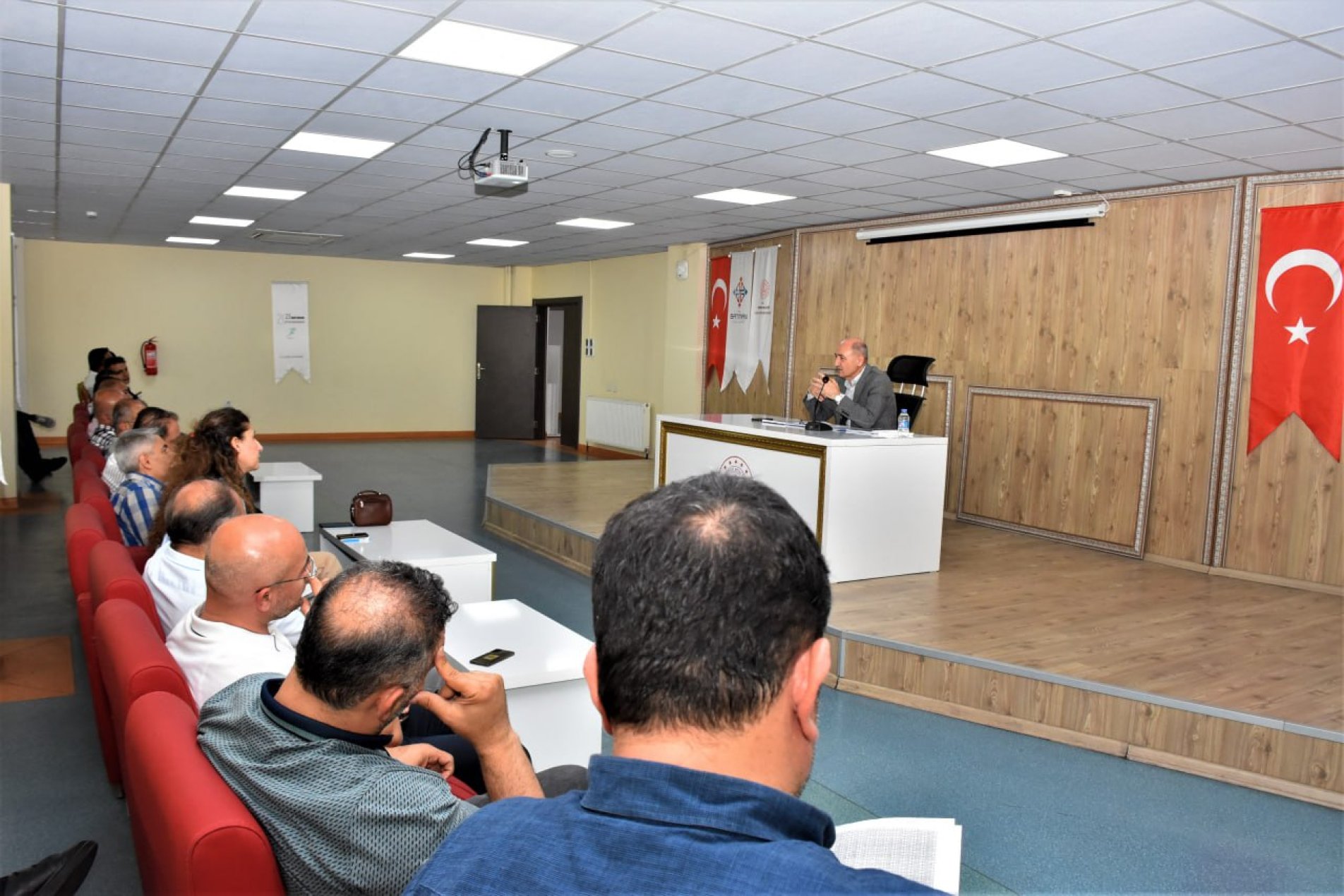 Ortaokul Okul Müdürleri aylık değerlendirme toplantısı yapıldı
