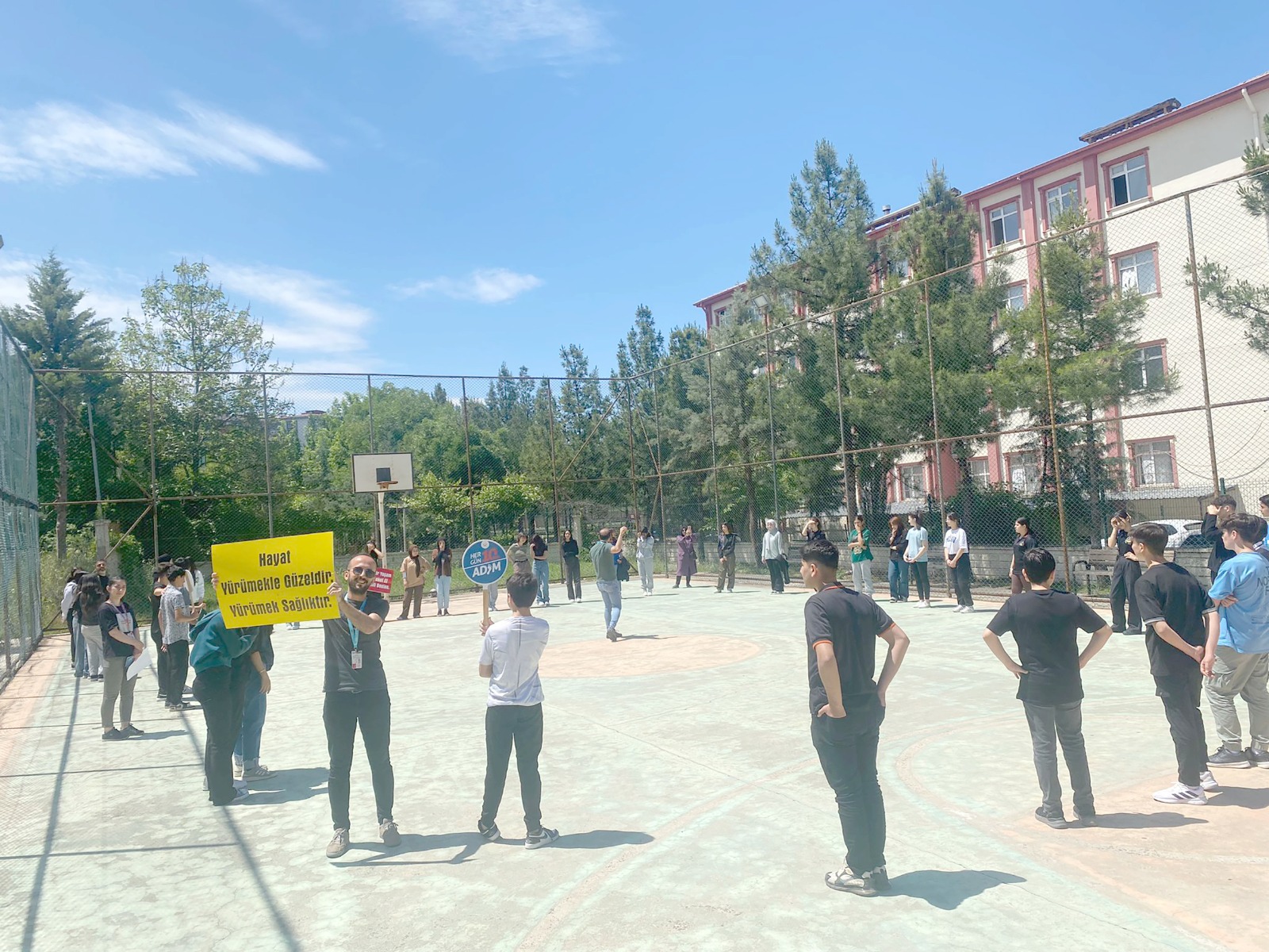 Dünya Sağlık İçin Hareket Et Günü ilçelerde etkinlikler düzenlendi