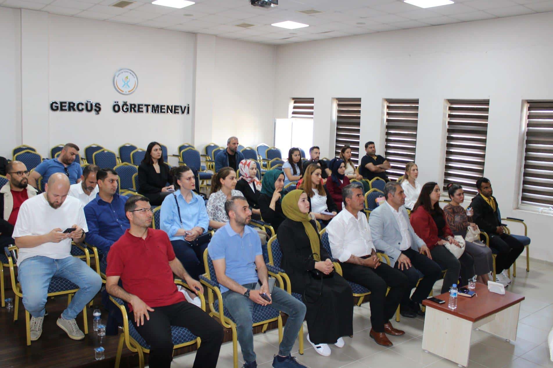 “Türkiye Yüzyılı Maarif Modeli” konulu değerlendirme toplantısı yapıldı