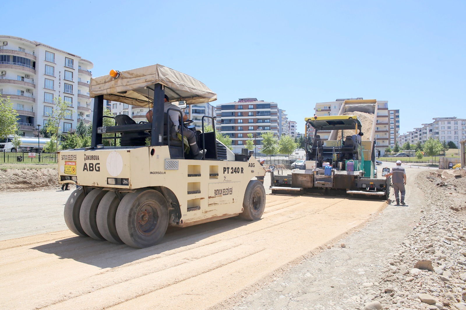 Asfalt serimi öncesi son hazırlıklar