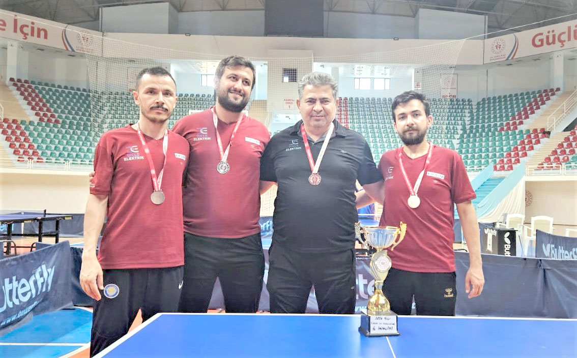 Dicle Elektrik, Masa Tenisi Kuruluşlar Ligi’nde 2’nci oldu