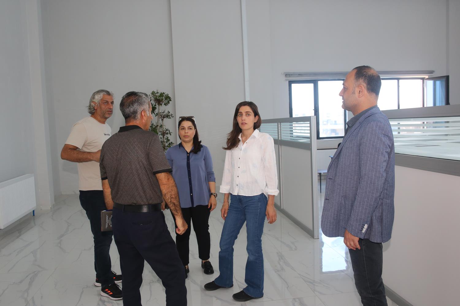 Ek hizmet binasındaki çalışmaları denetledi