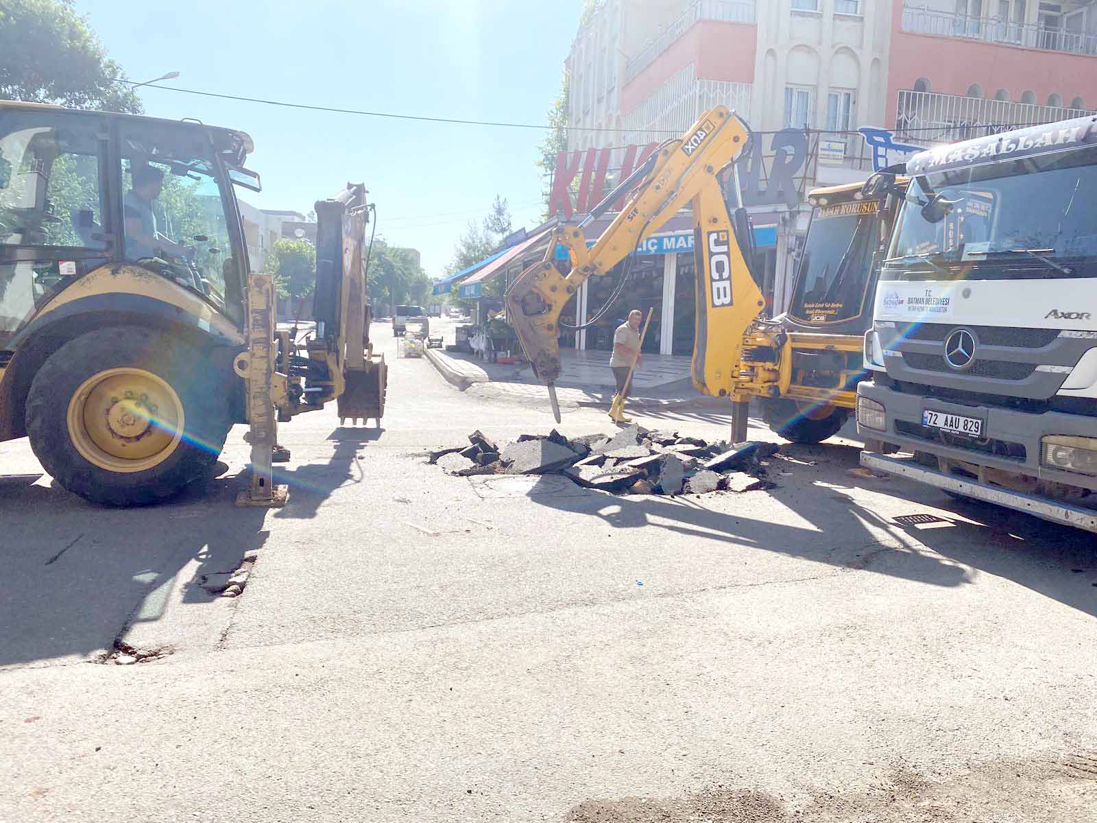 İçme suyu ana hat arızasına anında müdahale