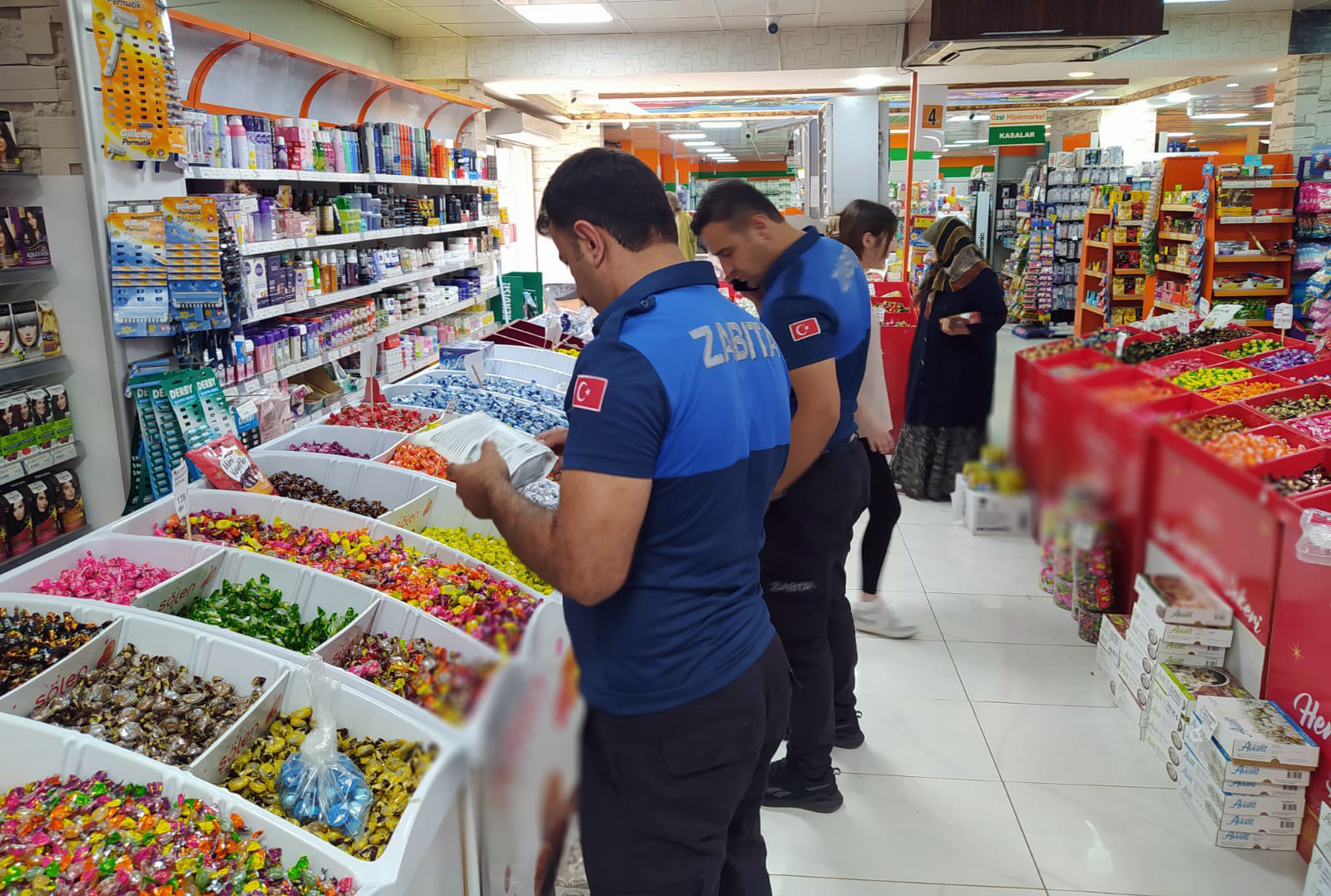 Son kullanma tarihi geçmiş ürün denetimi gerçekleştirdi