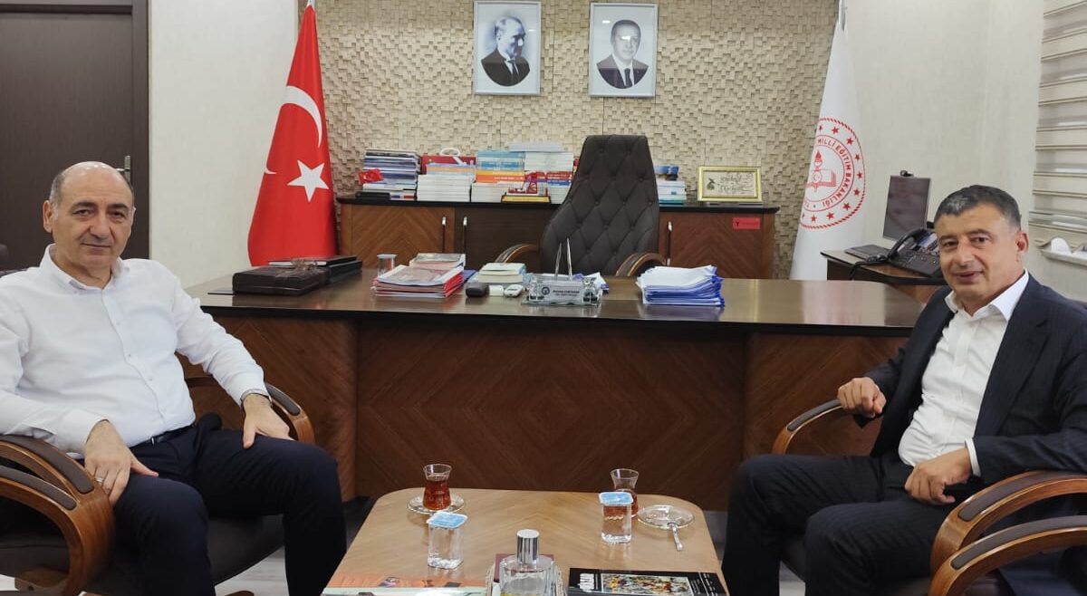 BAŞKAN EKMİŞ MÜDÜR KURTARAN’I ZİYARET ETTİ