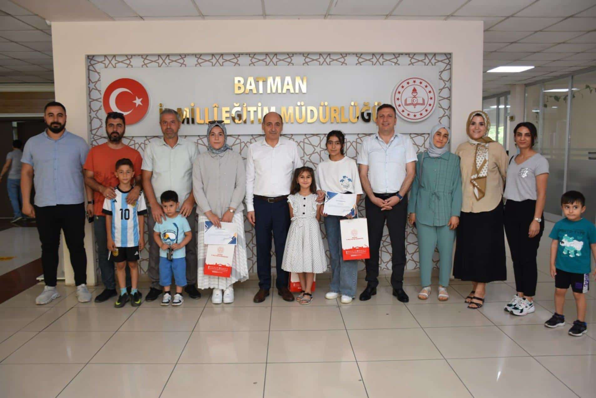 “Dilimizin Zenginlikleri” Projesi Tasarım Yarışması Ödülleri Verildi