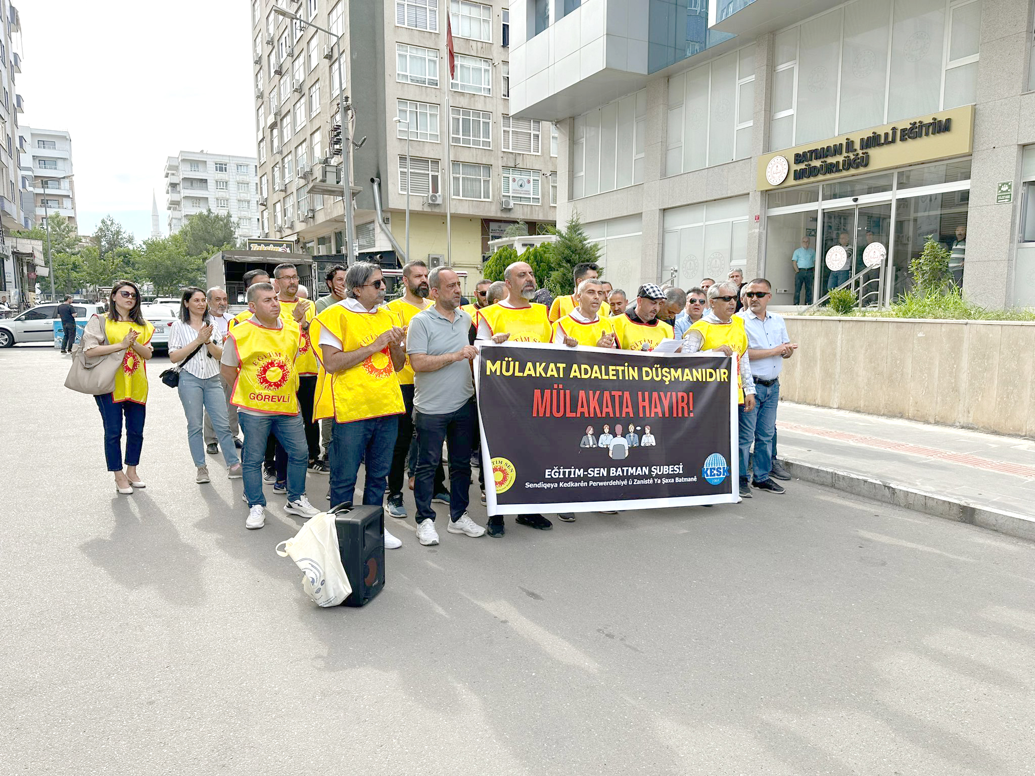 ‘Mülakat sınavlarında torpil ve kayırmacılık devam ediyor’