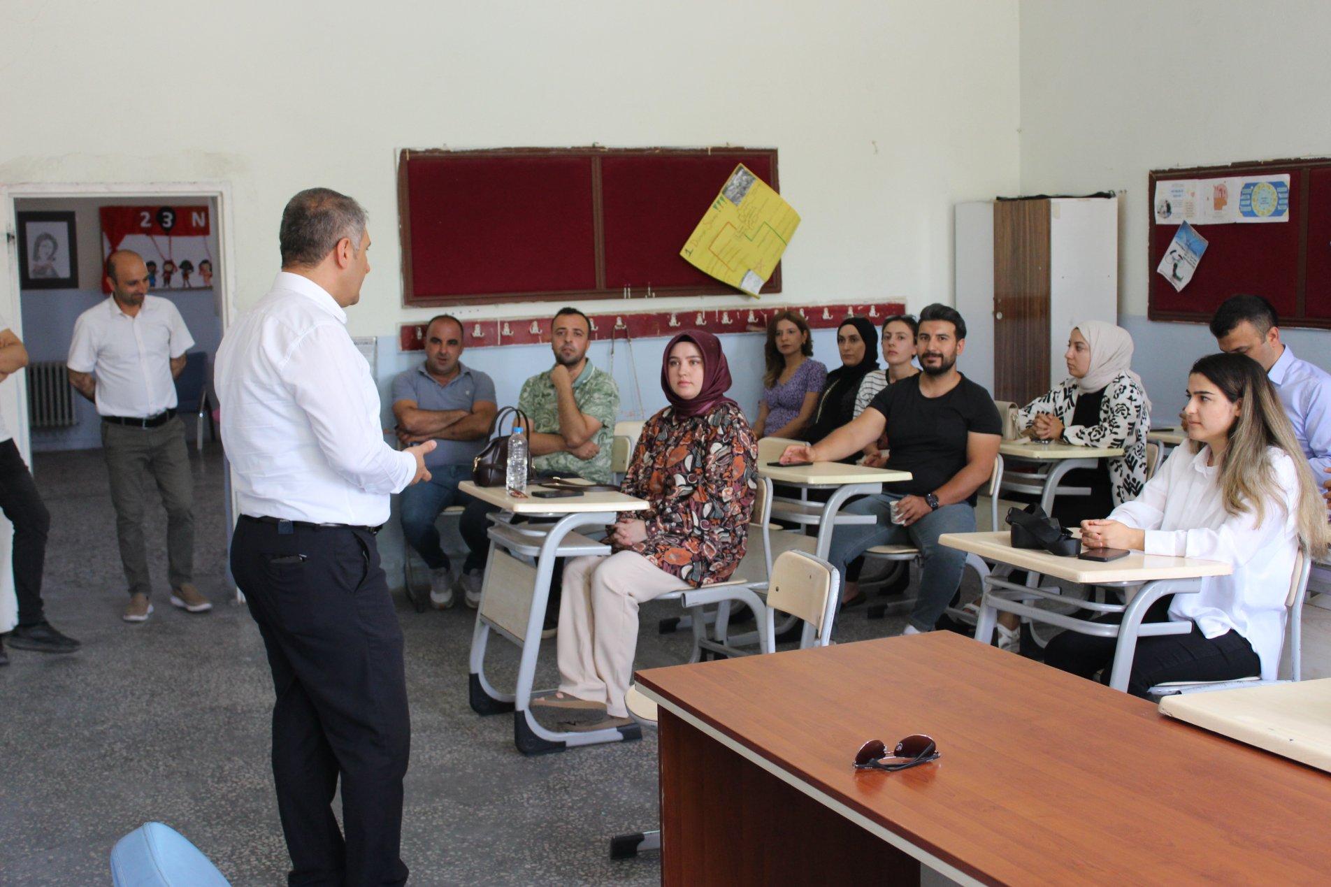 Gercüş’te sene sonu semineri düzenlendi