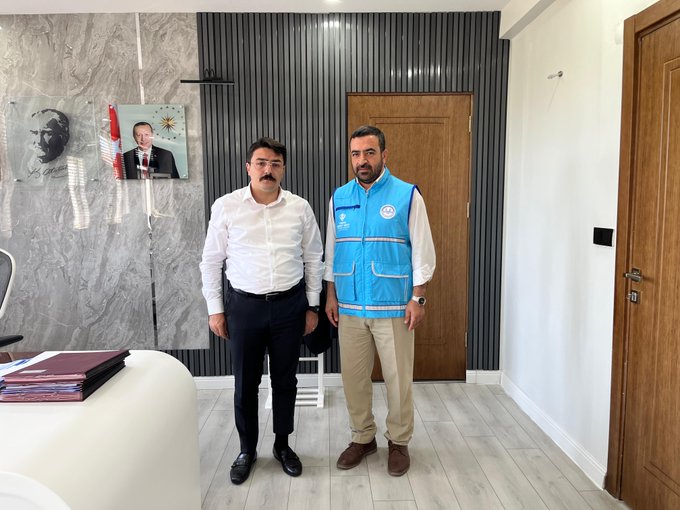 Kaymakam Yılmaz kurbanını bağışladı