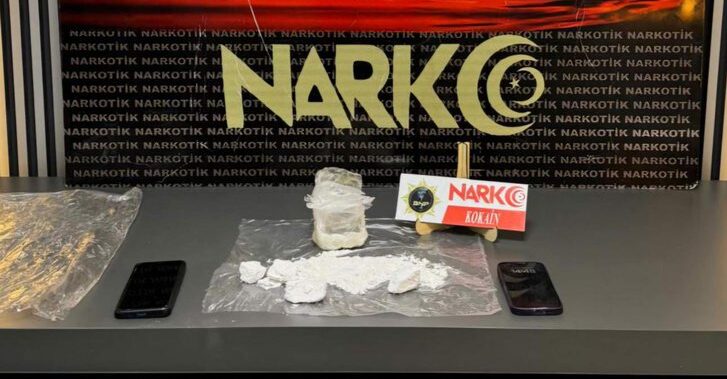 210 gram kokain maddesi ele geçirildi