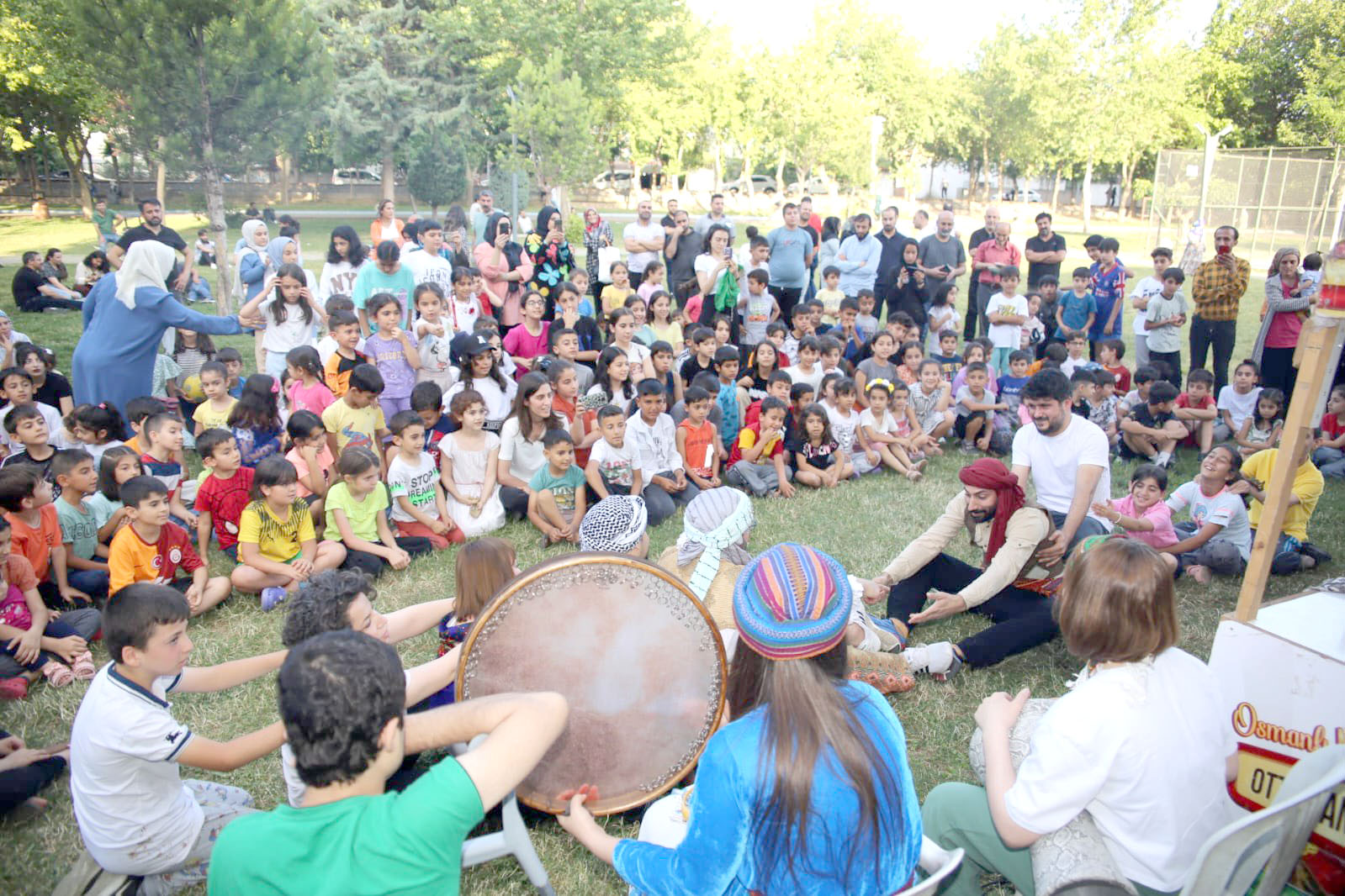 Kürt Dilinin zenginlikleri anlatıldı